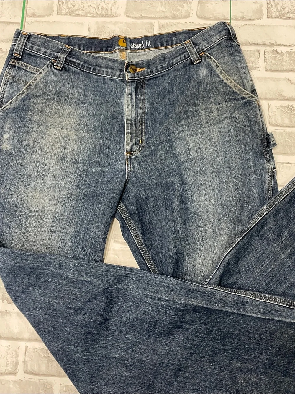 Carhartt relaxed fit carpenter denim jeans. Size 38x32. Pre-owned.
